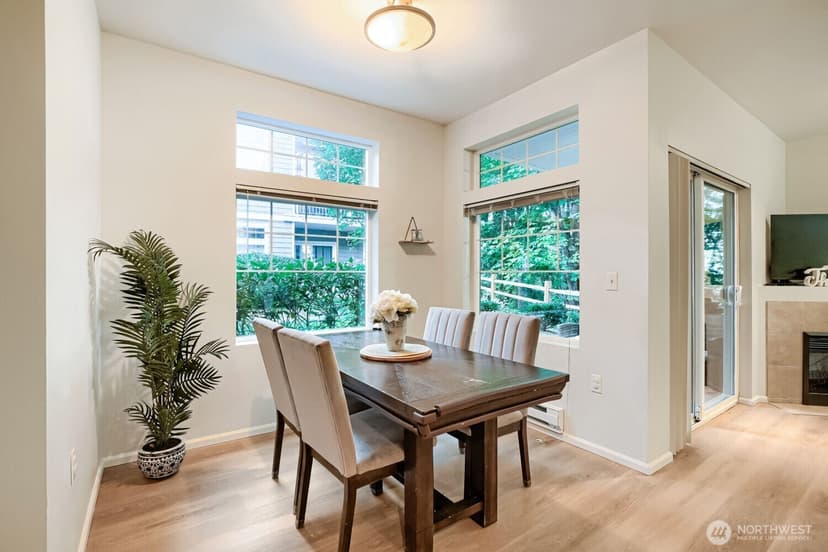 Property photo for 21082 40th Place S #G1, SeaTac photo 8