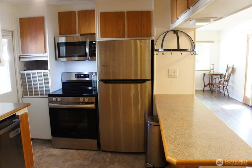 Property photo for 18501 52nd Ave W #60, Lynnwood photo 8