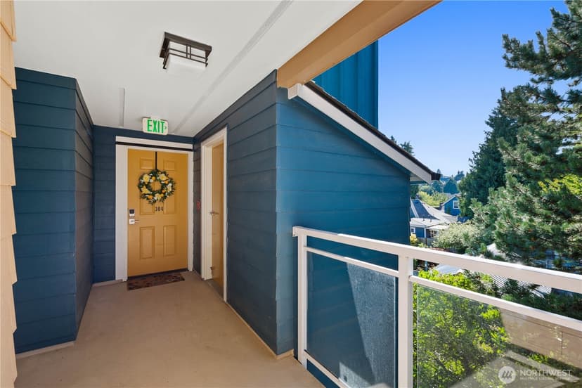 Property photo for 7111 Linden Avenue N #304, Seattle photo 34