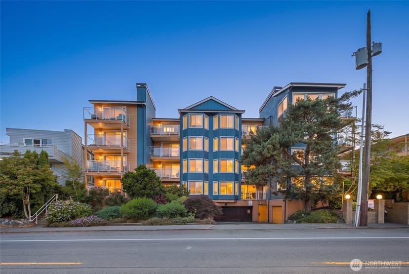 Property photo for 7111 Linden Avenue N #304, Seattle photo 35