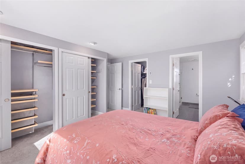 Property photo for 7111 Linden Avenue N #304, Seattle photo 19