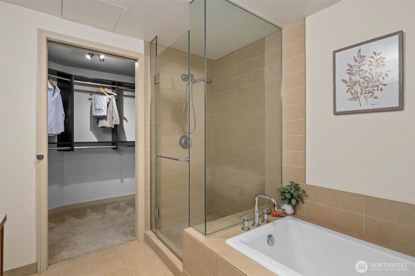 Property photo for 10650 NE 9th Place #1624, Bellevue photo 15