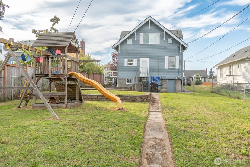 Property photo for 3605 S K Street, Tacoma photo 5