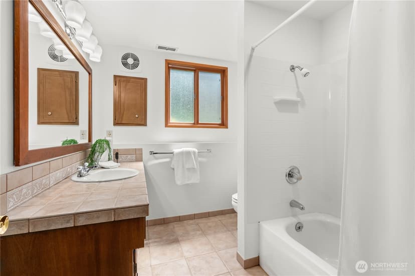 Property photo for 21415 SE 16th Place, Sammamish photo 19