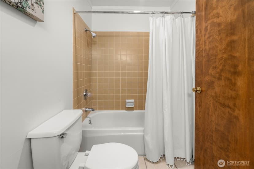 Property photo for 21415 SE 16th Place, Sammamish photo 16