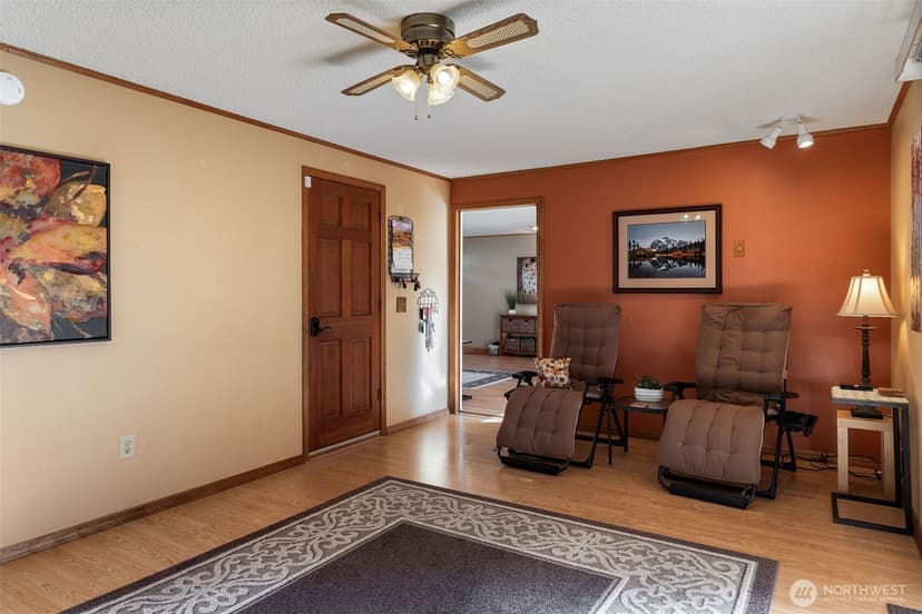 Property photo for 17104 24th Avenue SE, Bothell photo 19