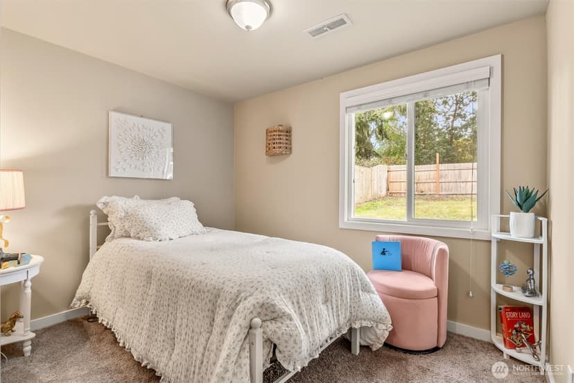 Property photo for 22904 53rd Avenue W, Mountlake Terrace photo 9