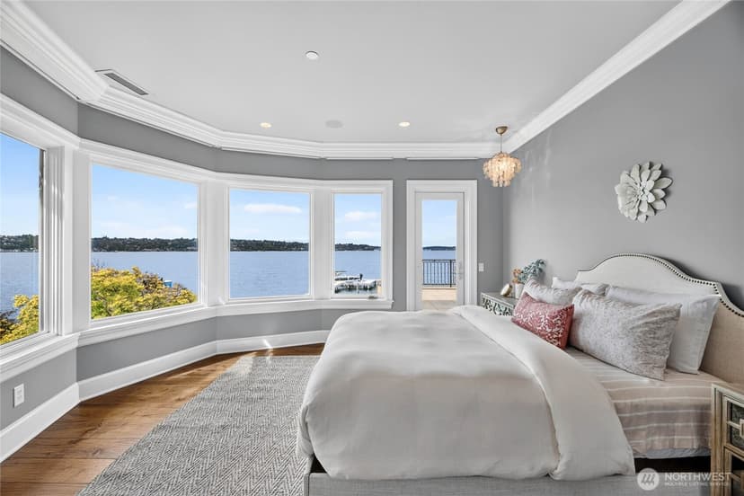 Property photo for 5904 SE 20th Street, Mercer Island photo 21