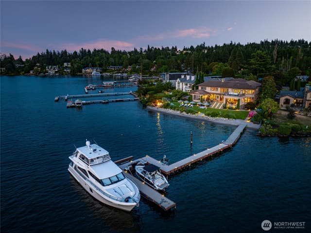 Property photo for 5904 SE 20th Street, Mercer Island photo 2