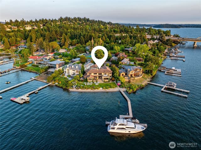 Property photo for 5904 SE 20th Street, Mercer Island photo 4
