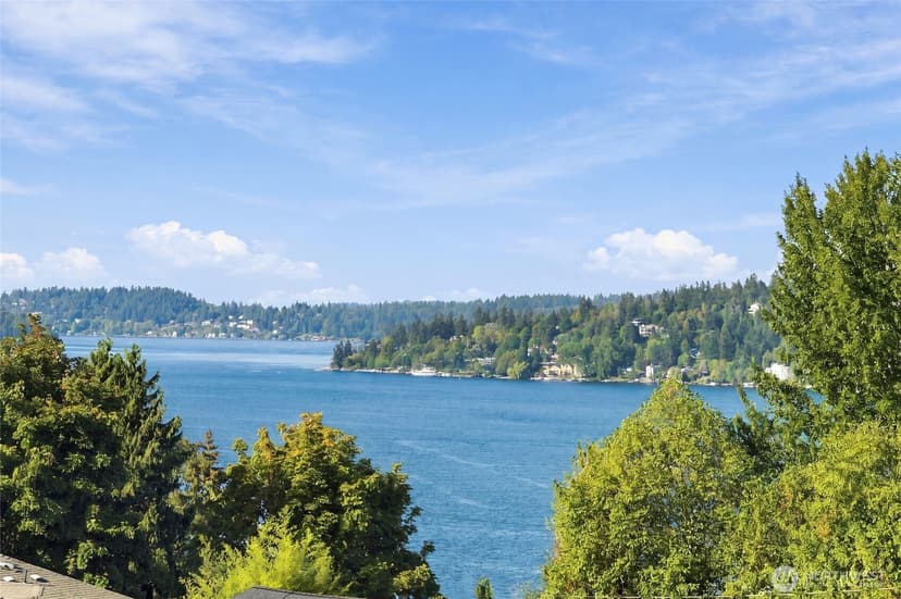 Property photo for 10115 66th Avenue S, Seattle