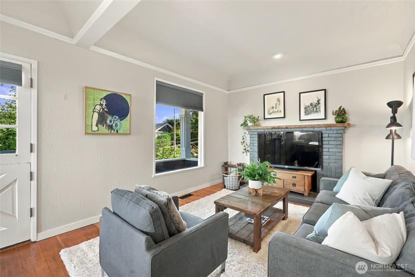 Property photo for 10115 66th Avenue S, Seattle photo 8