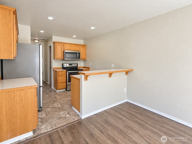 Property photo for 6110 209th Street NE #3, Arlington photo 5