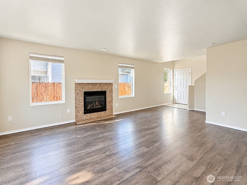 Property photo for 6110 209th Street NE #3, Arlington photo 3