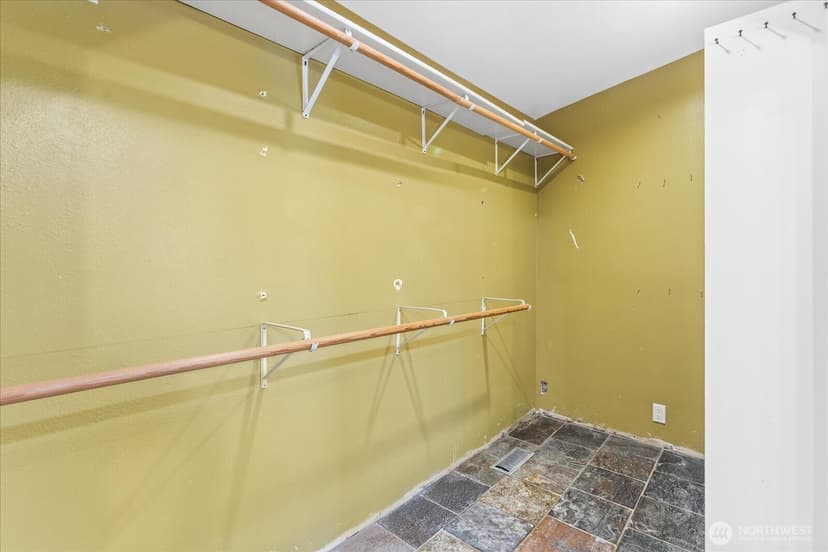 Property photo for 7819 225th Place SW, Edmonds photo 12