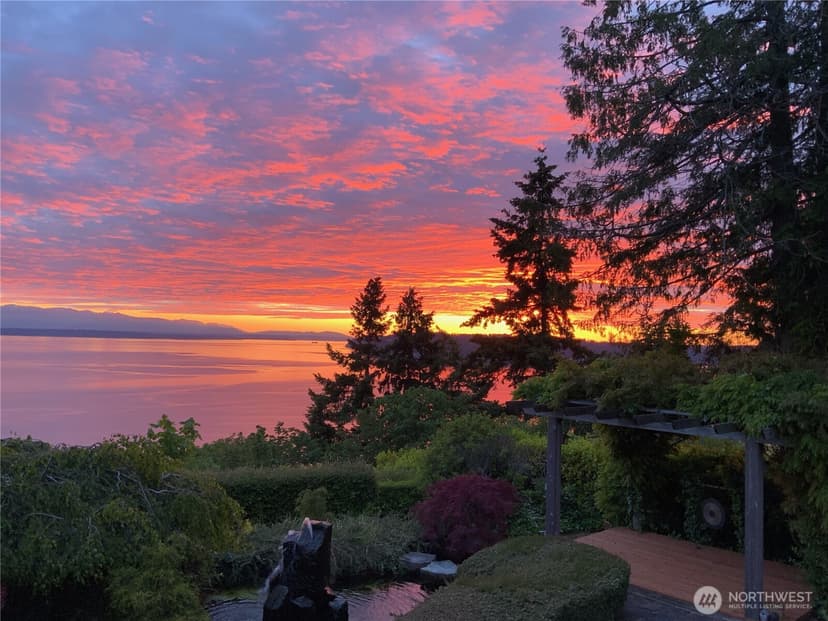 Property photo for 11912 Marine View Drive, Edmonds