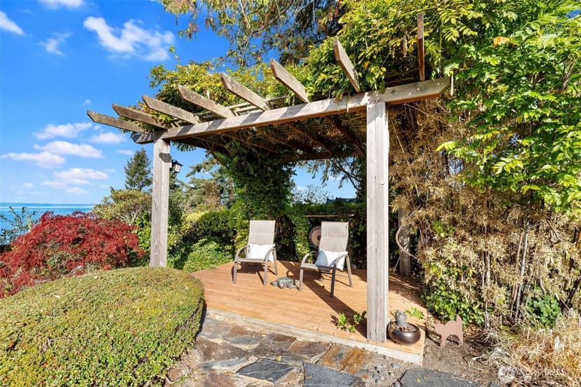 Property photo for 11912 Marine View Drive, Edmonds photo 37