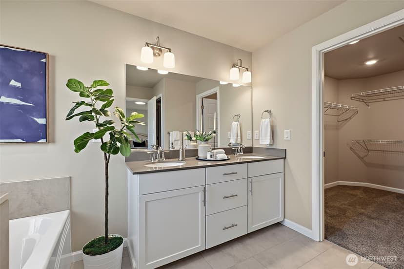 Property photo for 32800 Ash Avenue SE, Black Diamond photo 12