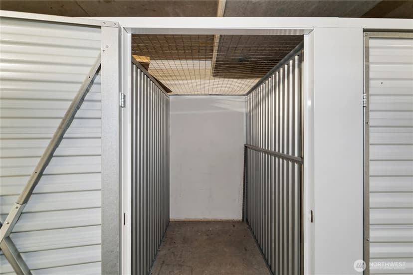 Property photo for 820 Blanchard Street #904, Seattle photo 24