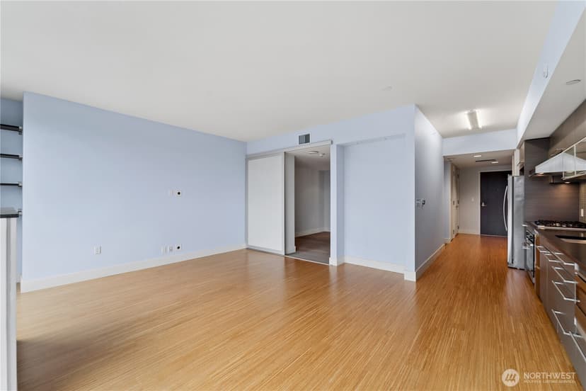 Property photo for 820 Blanchard Street #904, Seattle photo 20