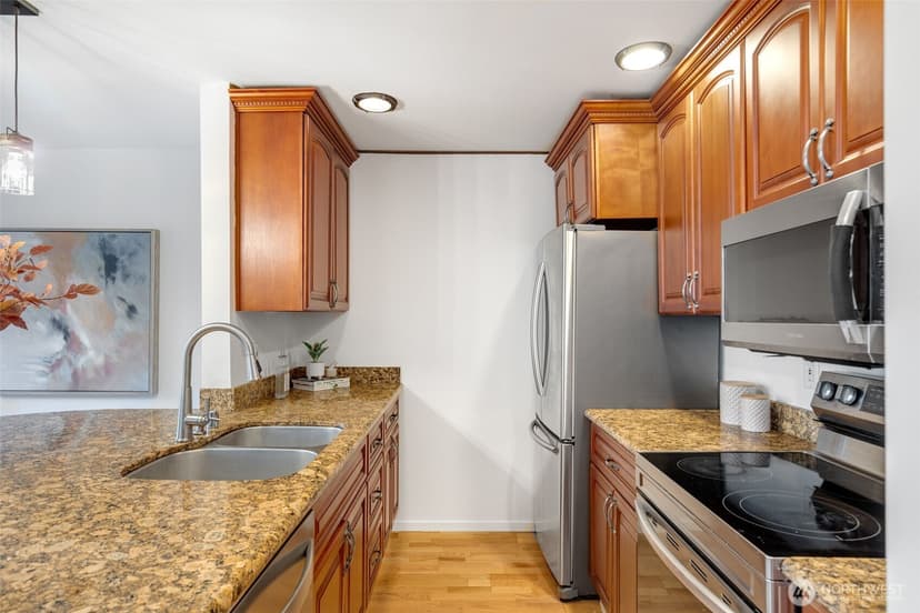 Property photo for 500 Aloha Street #211, Seattle photo 11