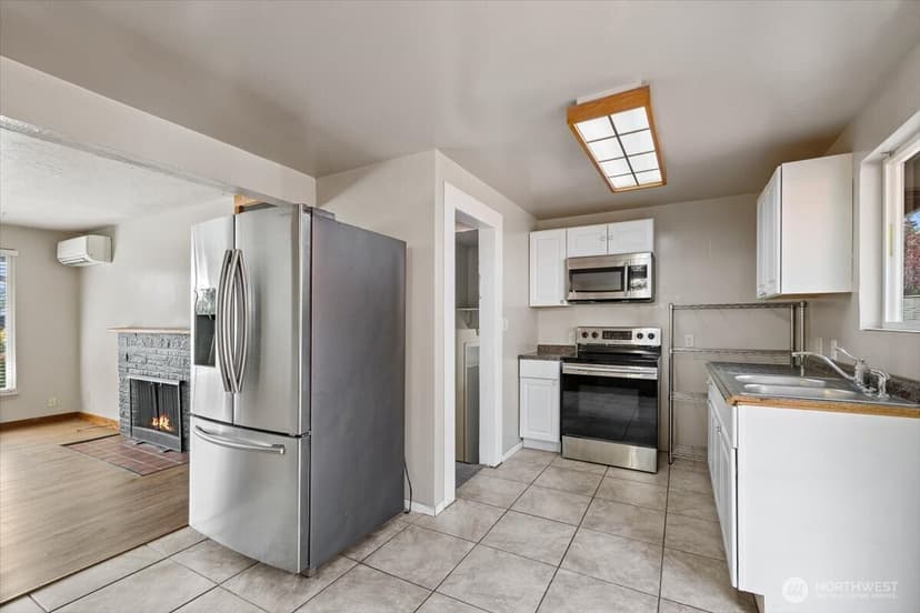 Property photo for 1416 NE 158th Street, Shoreline photo 18