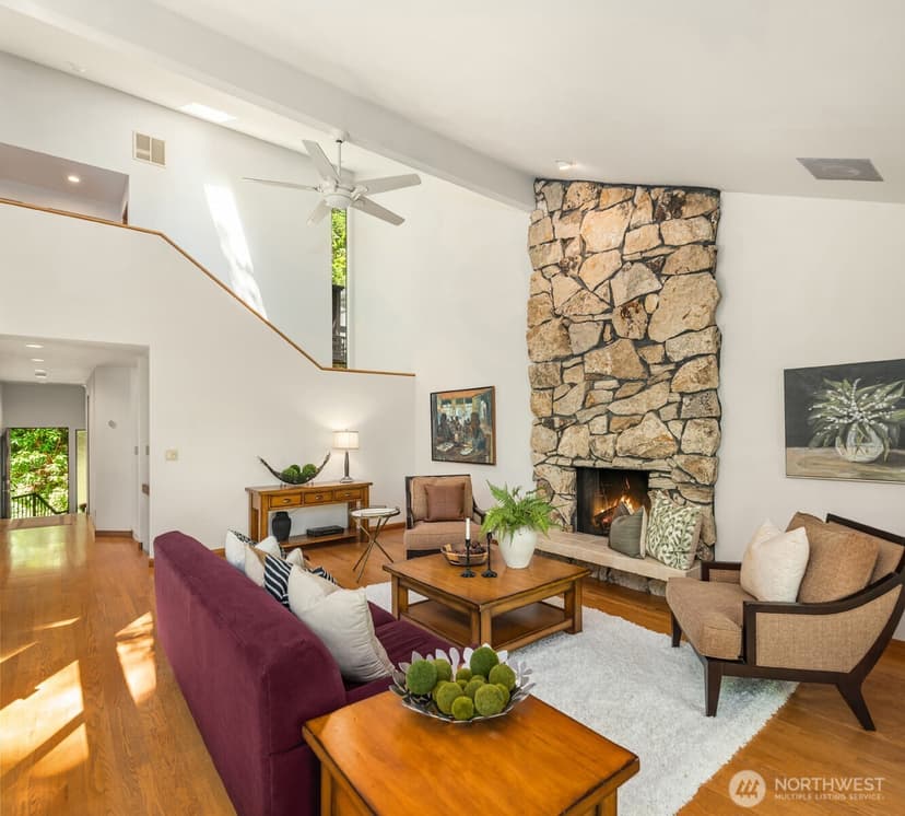 Property photo for 4336 E Mercer Way, Mercer Island photo 11