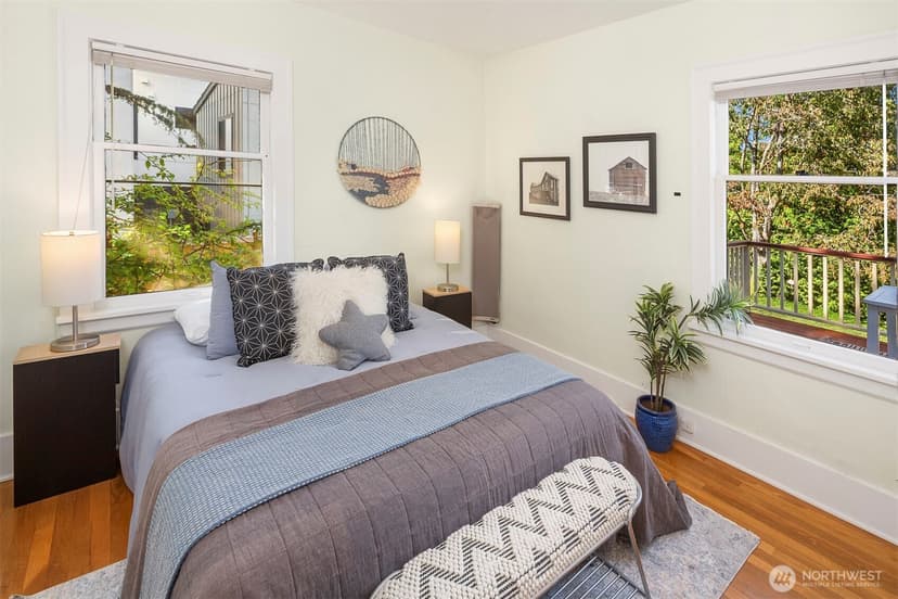 Property photo for 1222 NE 100th Street, Seattle photo 19