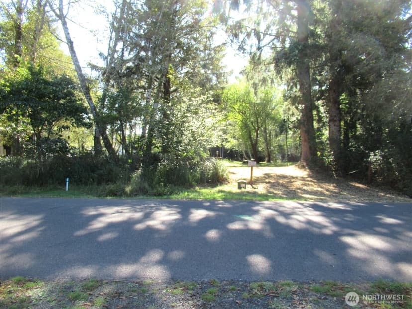 Property photo for 861 Hassalo Avenue SE, Ocean Shores