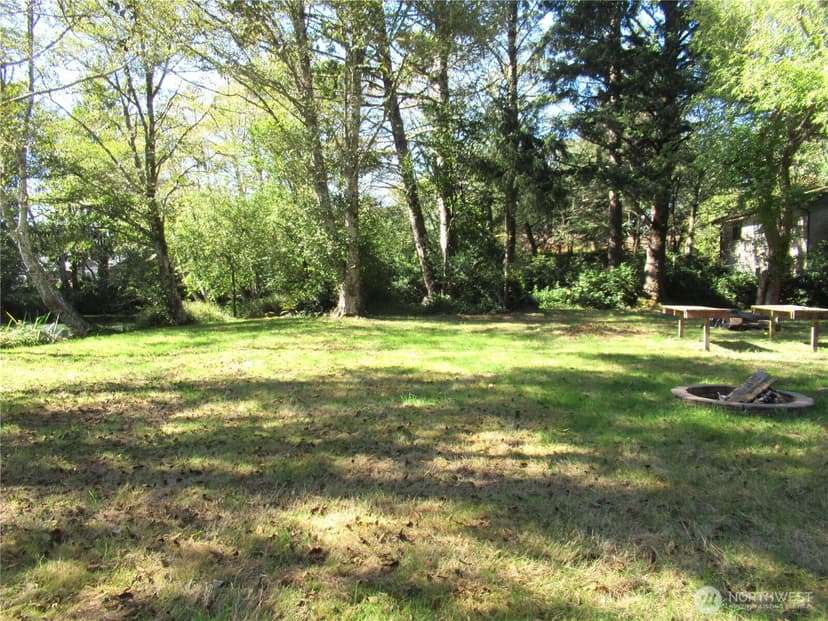 Property photo for 861 Hassalo Avenue SE, Ocean Shores photo 8