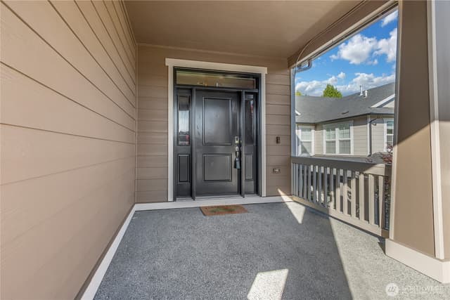 Property photo for 33913 12th Place SW, Federal Way photo 2