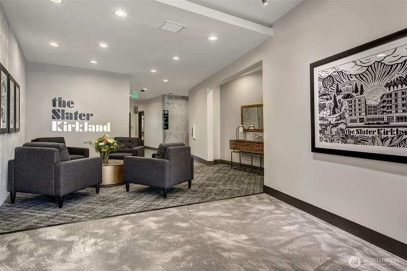 Property photo for 11415 Slater Avenue NE #403, Kirkland photo 16