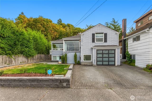 Property photo for 5306 Beach Drive SW, Seattle photo 4