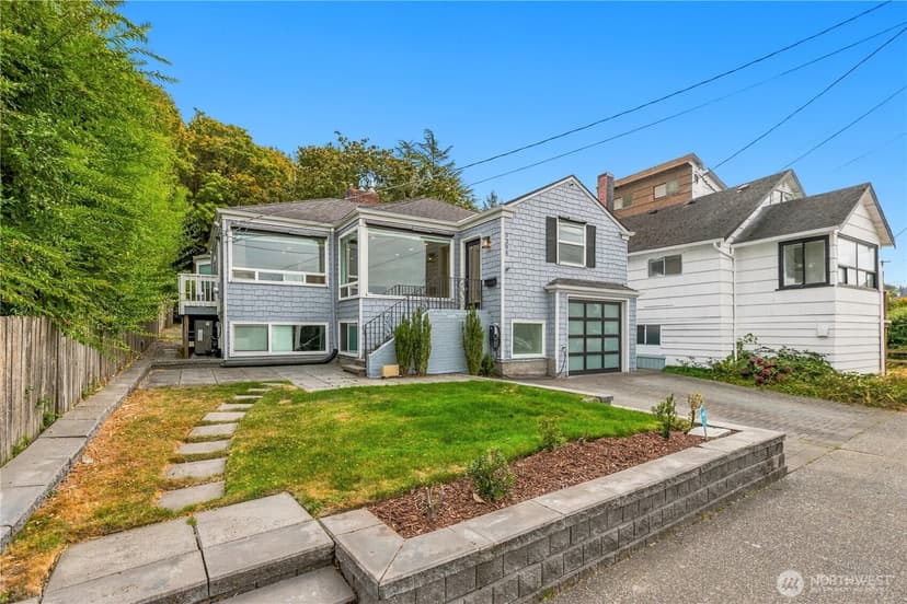Property photo for 5306 Beach Drive SW, Seattle photo 3
