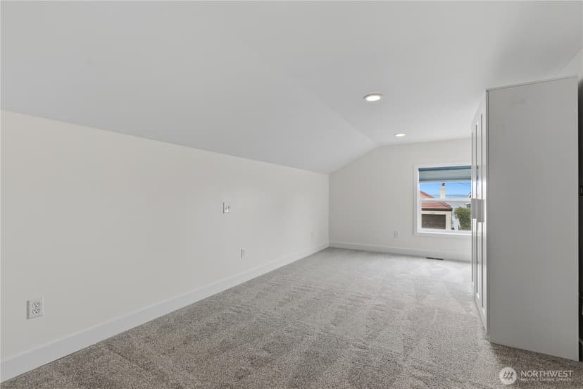 Property photo for 5306 Beach Drive SW, Seattle photo 21