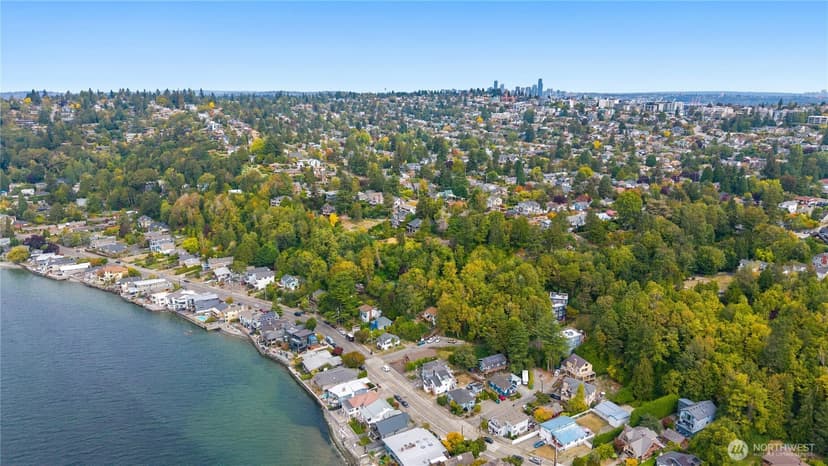 Property photo for 5306 Beach Drive SW, Seattle photo 34