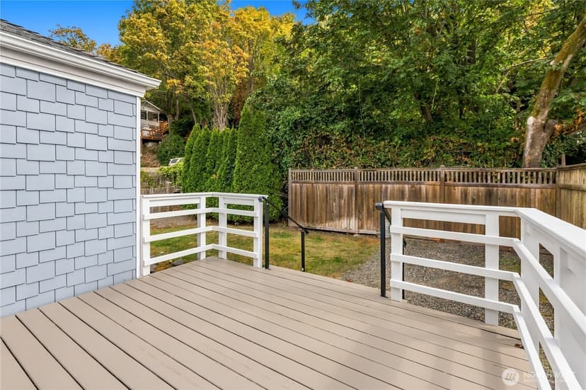 Property photo for 5306 Beach Drive SW, Seattle photo 29