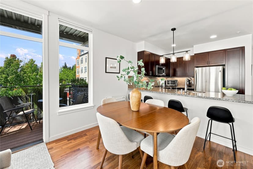 Property photo for 130 Harbor Square Loop NE #H1, Bainbridge Island photo 8