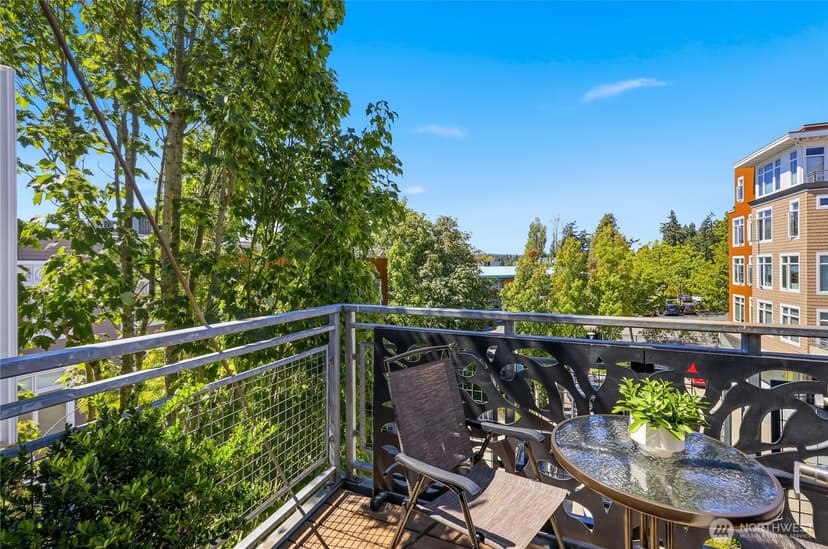 Property photo for 130 Harbor Square Loop NE #H1, Bainbridge Island photo 19
