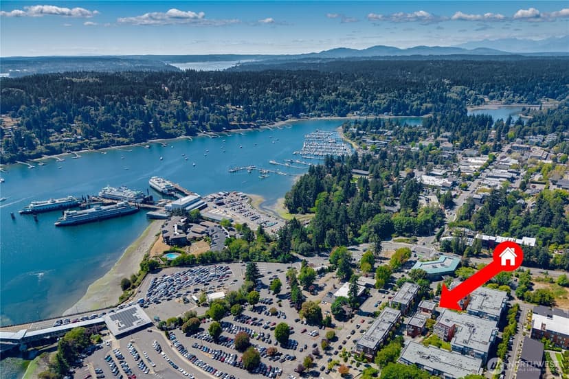 Property photo for 130 Harbor Square Loop NE #H1, Bainbridge Island photo 39