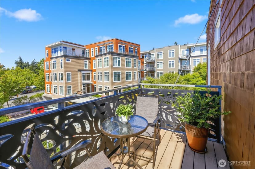 Property photo for 130 Harbor Square Loop NE #H1, Bainbridge Island photo 18