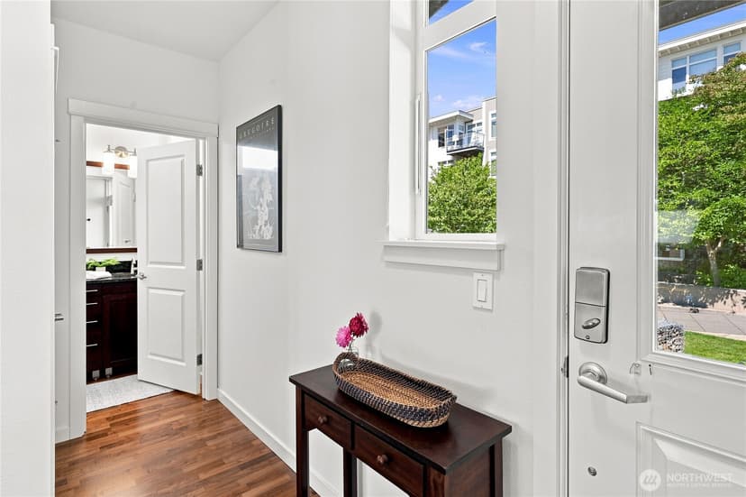 Property photo for 130 Harbor Square Loop NE #H1, Bainbridge Island photo 12