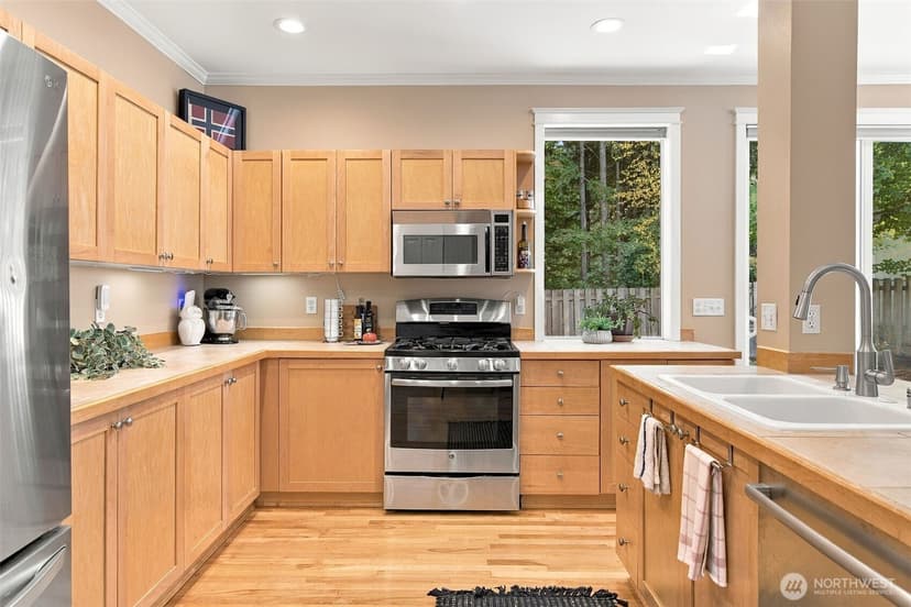 Property photo for 27402 Maple Ridge Way SE, Maple Valley photo 15