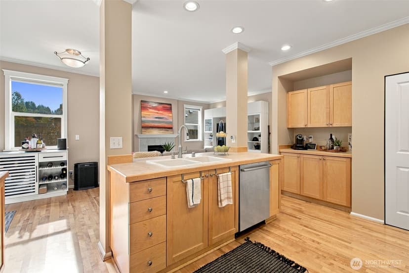 Property photo for 27402 Maple Ridge Way SE, Maple Valley photo 17