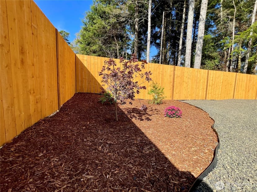 Property photo for 395 Duck Lake Drive NE, Ocean Shores photo 28