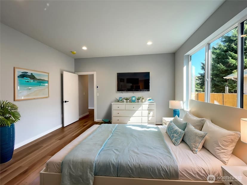 Property photo for 395 Duck Lake Drive NE, Ocean Shores photo 18