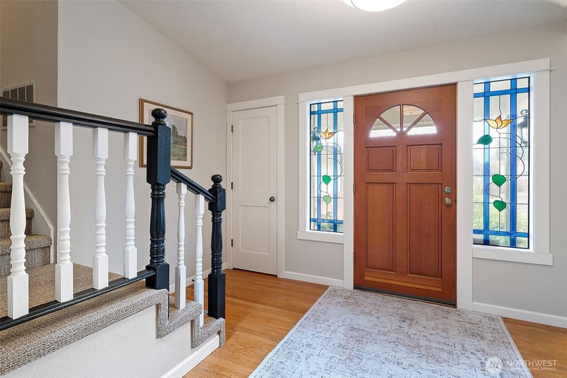 Property photo for 9721 56th Street W, University Place photo 2