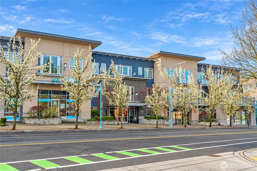 Property photo for 375 Kirkland Avenue #204, Kirkland photo 2