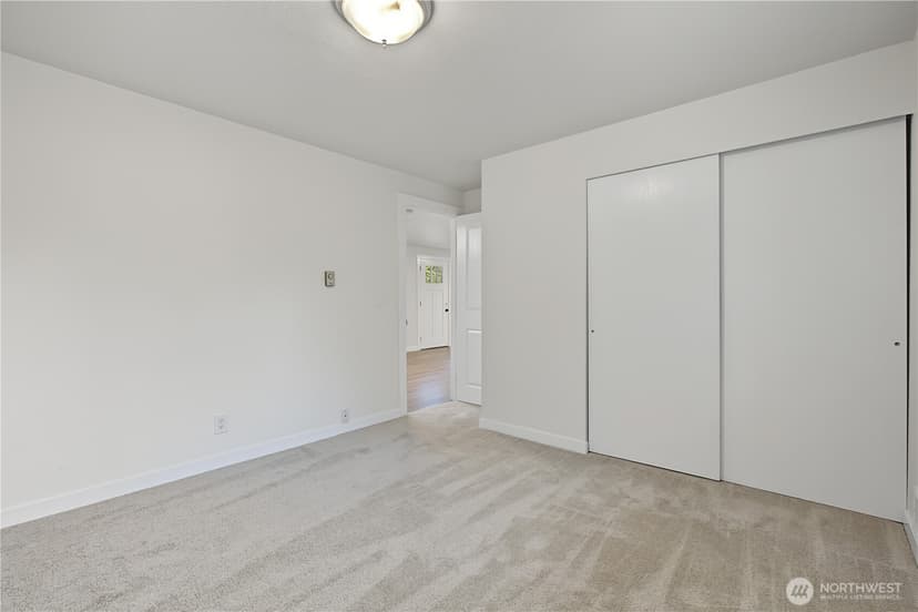 Property photo for 10622 10th Street Ct E, Edgewood photo 15