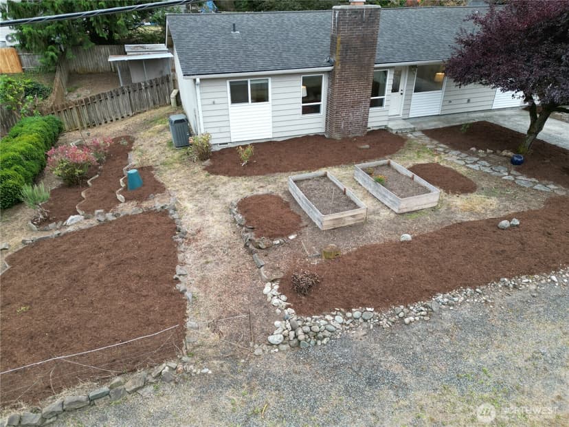 Property photo for 2418 74th Street SE, Everett photo 23